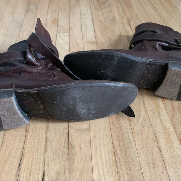 EUC Frye ankle boots. Size 9 - Picture 4 of 6